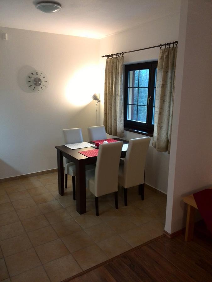 Apartmany Olivia A Olympia Liptov 鲁容贝罗克 外观 照片